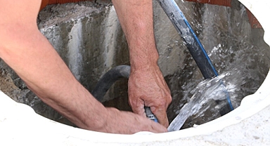 Sivas'taki okulun elektriği güneşten, suyu yağmurdan karşılanıyor