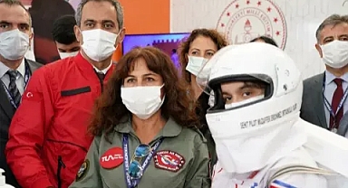 T3 Vakfı Deprem Bölgesinden Misafirlerini TEKNOFEST’te Ağırladı