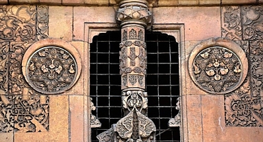 Tarihi camide bilinmeyen gerçek! Denge sütunu sanılan parça…