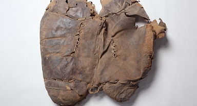 Uygur Bölgesinde Kadın Mezarında 2.700 Yıllık Eyer Bulundu