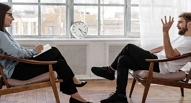 Uzmanlar uyardı: Bu 8 işaret sizde de varsa terapiye başlayın