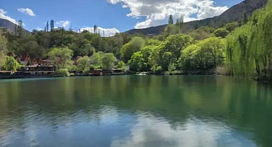 Uzundere Yedigöller ziyaretçilerini bekliyor 