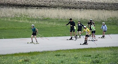 Yüksekova, Tekerlekli Kayak Türkiye Şampiyonası'na ev sahipliği yapıyor