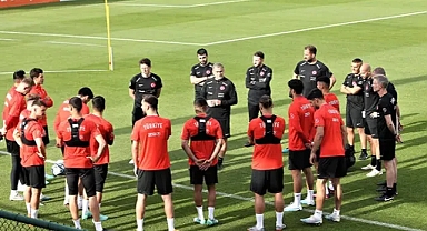 A Milli Futbol Takımı, Letonya maçının hazırlıklarına başladı