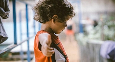 Afet Sonrası Çocukların Duygusal Sağlığı İçin Yetişkinlere Rehber 