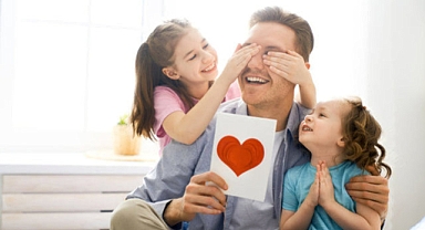 BABALAR GÜNÜ NE ZAMAN 2023?