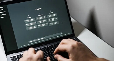 ChatGPT'yi işinizi kolaylaştırmak için işyerinde kullanmanın 7 pratik yolu