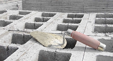 ÇİMENTO SEKTÖRÜ OLARAK 2053 HEDEFİYLE KARBONSUZ GELECEĞİN TEMELİNDE OLACAĞIZ 