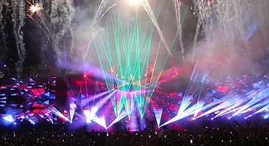 İstanbul bu yaz çok eğlenecek! İşte konser verecek dünyaca ünlü isimler...