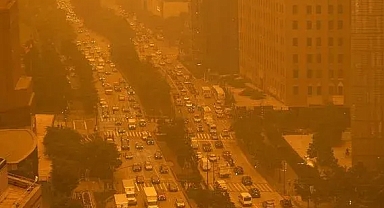 Kanada'dan gelen orman yangını dumanları New York'u alarma geçirdi