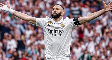 Karim Benzema, Real Madrid'e golle veda etti