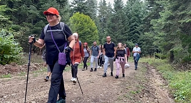 Sağlıklı yaşam için stres azaltımı ve bol yürüyüş 