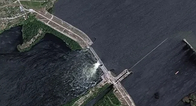 Ukrayna’da nükleer santral yakınlarındaki barajda patlama: 80 köy sular altında