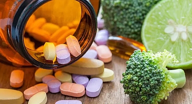 Uzmanı açıkladı: Saçlarda görülen kırılma ve saç derisi kaşıntısının nedeni o vitaminmiş!