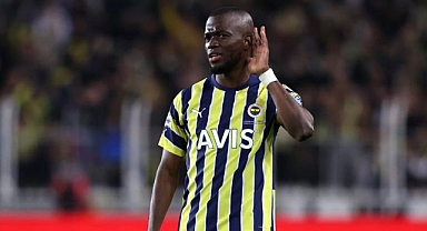 Valencia yolcu, yerine 37'lik golcü!