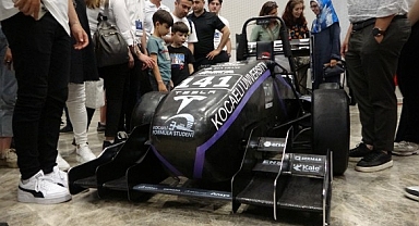 Elon Musk Türk öğrencilere sponsor oldu!