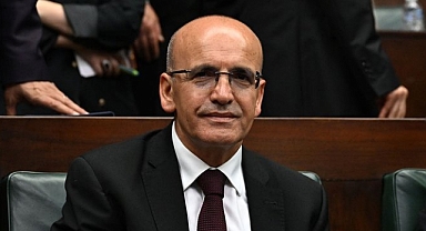 Bakan Mehmet Şimşek'ten vergisiz telefon ve bilgisayar hakkında açıklama