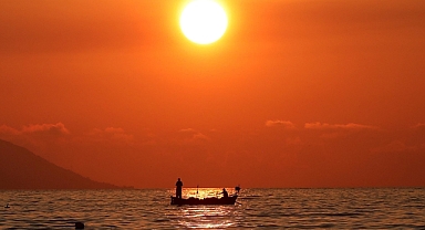 Karadeniz'de ısınma derinlere ulaşmaya başladı