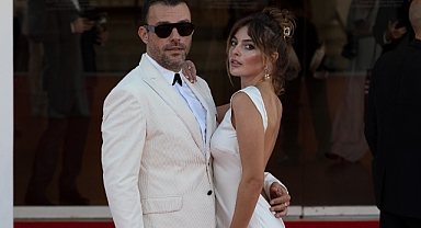 Lexus, 80. Venedik Film Festivali’nde Melis Sezen ve Salih Bademci ile Kırmızı Halıda Boy Gösterdi