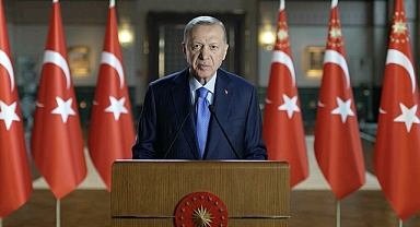 Cumhurbaşkanı Erdoğan: Karadeniz girişimiyle küresel açlık krizi tehlikesinin önüne geçtik