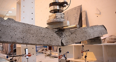 Akademisyenler, geri dönüşüm malzemelerinden don ve aşırı ısınmaya dayanıklı travers üretti