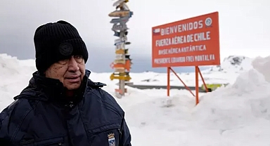 BM şefi Antarktika'yı ziyaret ederek yaklaşan COP28 görüşmelerinde fosil yakıtların aşamalı olarak durdurulması çağrısında bulundu