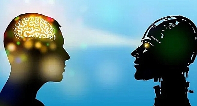 Kendi kendine konuşana deli derler