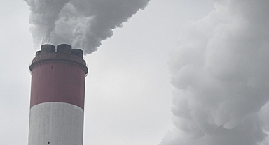 Küresel kömür talebinin bu yıl tüm zamanların en yüksek seviyesine ulaşması ve 2026 itibarıyla düşüşe geçmesi bekleniyor.