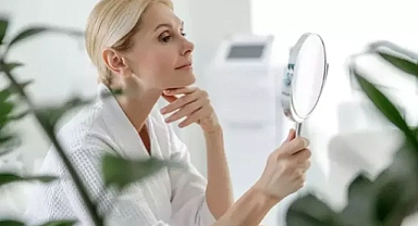 Yaşlanmayı tarihe gömen süper besin! Doğadaki en güçlü antioksidan: Yiyenin yüzü 20'li yaşlarına dönüyor