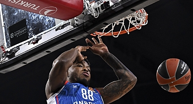 Anadolu Efes, THY Avrupa Ligi'nde yarın EA7 Emporio Armani'yi konuk edecek