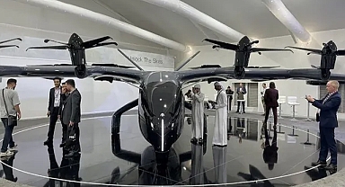 Dubai'de uçan taksi hizmeti resmen başlıyor