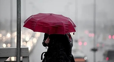 16 kente sarı ve turuncu kodlu uyarı: Yurt genelinde sıcaklıklar 10 derece düşecek (Bu hafta hava nasıl olacak?)