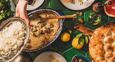 Ramazan'ın beşinci gününde misafirleriniz için hazırlayabileceğiniz örnek iftar menüsü