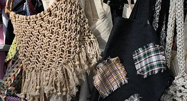 Uluslararası Portakal Çiçeği Karnavalı'nda atıklardan yapılan ürünler sergilendi