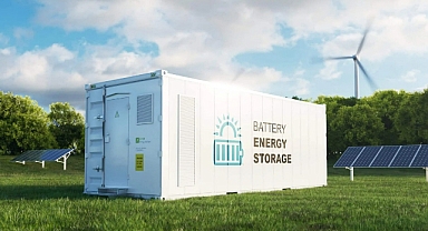 Yunanistan, dev güneş santraline pil depolaması ekliyor!