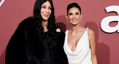 Cannes'ın amfAR galasına ünlü yağdı