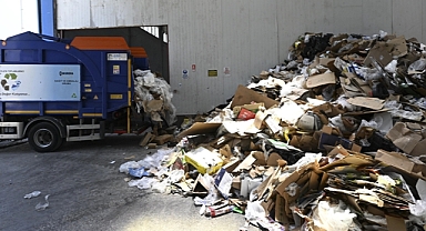 Günde 60 ton atık, geri dönüşümle ekonomiye kazandırılıyor