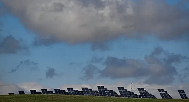 Yenilenebilir enerjide artış: Yeşil enerji, 2023'te AB'nin elektriğinin çoğunluğunu oluşturdu