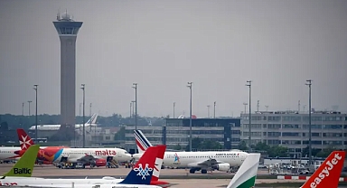 Fransa'da kısa mesafeli uçuş yasağının üzerinden bir yıl geçti: Bu durum daha fazla insanı tren yolculuğuna teşvik etti mi?