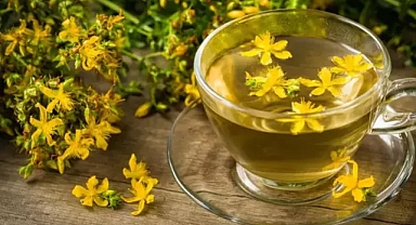 Yüzyıllardır kullanılan şifa: Ülser, kabızlık ve gastriti anında geçiriyor! Çayını yapıp bardak bardak için, basurun en kesin çaresi!