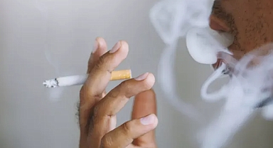 Yeni bir araştırmaya göre AB nüfusunun yaklaşık dörtte biri hala sigara içiyor