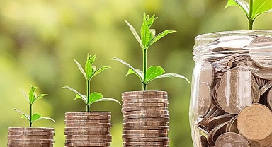 Yeşil enerji şirketleri petrol şirketlerinin getirilerini geride bıraktı