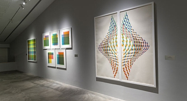 Pera Müzesi’nin süreli sergileri: Hesaplar ve Tesadüfler ile Vera Molnár’ın İzinde