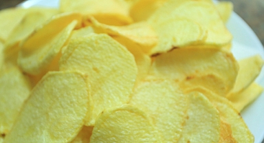 Sağlıksız gıdalar erken ergenliği tetikliyor