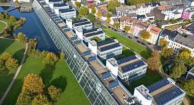 Dünya temiz elektrikte %40'ı aştı, Avrupa 'güneş süper gücü' olarak liderlik ediyor