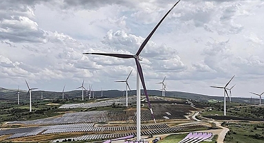İspanya ve Portekiz'deki elektrik kesintisi yenilenebilir enerjiyi tartışmaların odağı haline getirdi