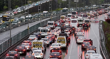 Ulaşımda net sıfır emisyonun yol haritası Ankara'da çizilecek