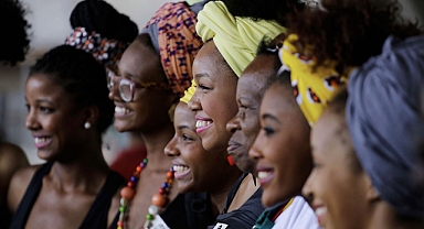 Afrika Kökenli Kadınlar Eşitsizlikle Mücadele Ediyor: Eğitimden Sağlığa Derin Uçurum