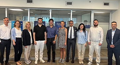 Geleceğin Sürdürülebilirlik Liderleri Sahneye Çıktı: Genç Etki Programı İlk Dönemini Tamamladı