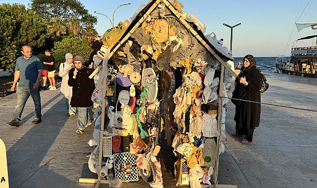 Sinop'ta Deniz ve Sahillerden 9 Ton Çöp Toplandı